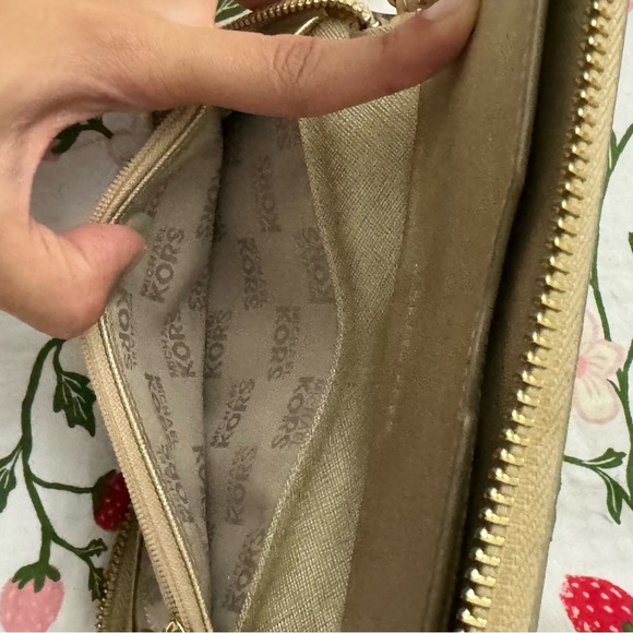 Michael Kors Metallic Gold Wallet - Picture 6 of 7